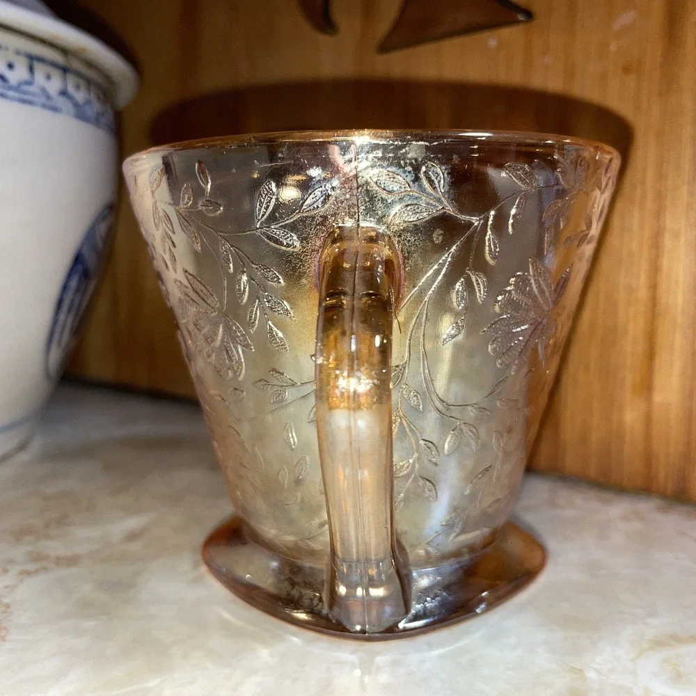Vtg Jeannette Marigold Peach Floral Depression Carnival‎ Glass Creamer